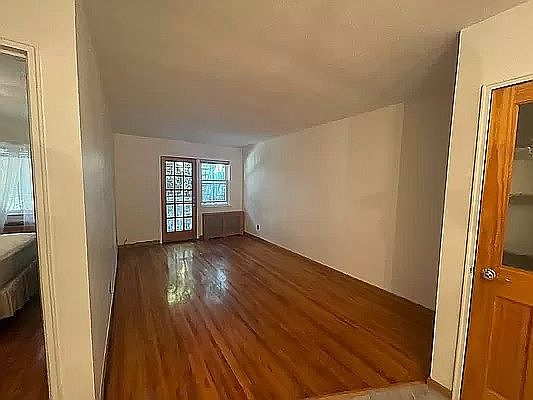 4th image of 36-15 30th St #2