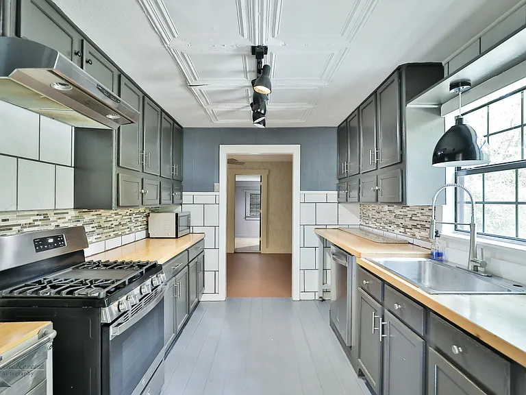 609 Sunset Dr — Photo 14
