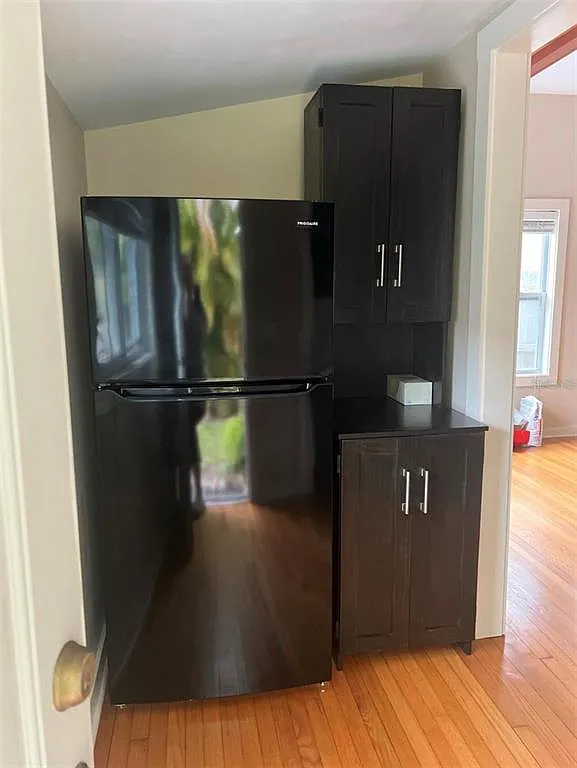 Studio, 1.0 bath, 624 sqft, $2,000 — Photo 3