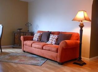 17560 Mack Ave #7-7-7, Grosse Pointe, MI
