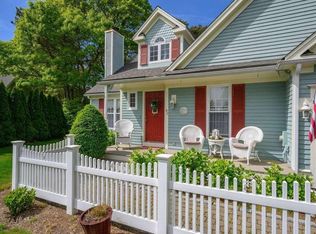 45 Eventide Ln, Hyannis, MA 02601