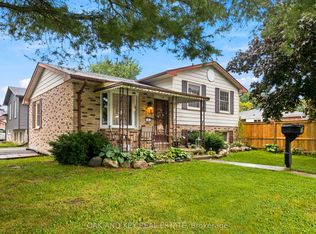 1 Vanier Pl, Saint Thomas, ON N5R 5L2