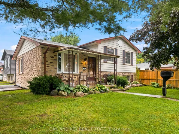 1 Vanier Pl, Saint Thomas, ON N5R 5L2