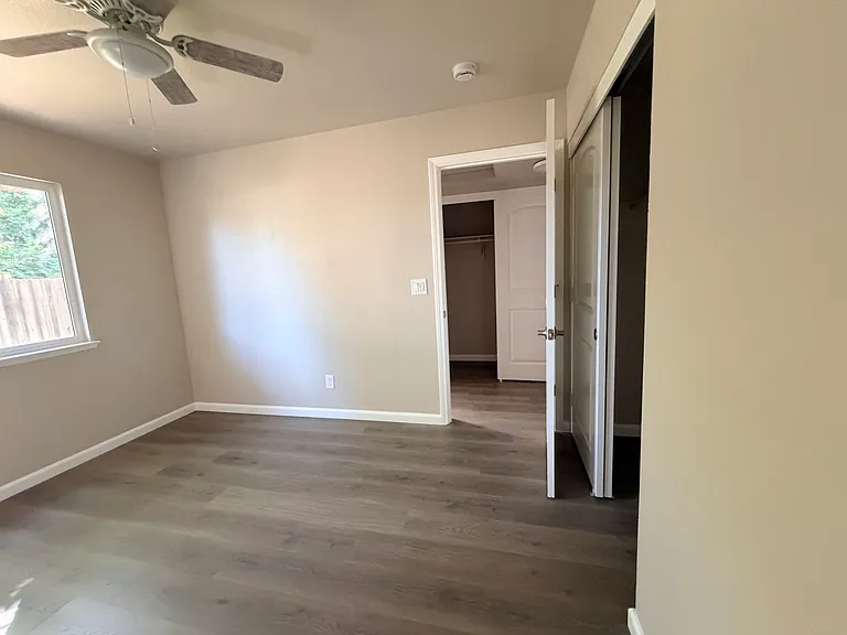 502 Michigan Blvd — Photo 21