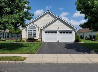 2508 Spring Hill Dr, Toms River, NJ 08755