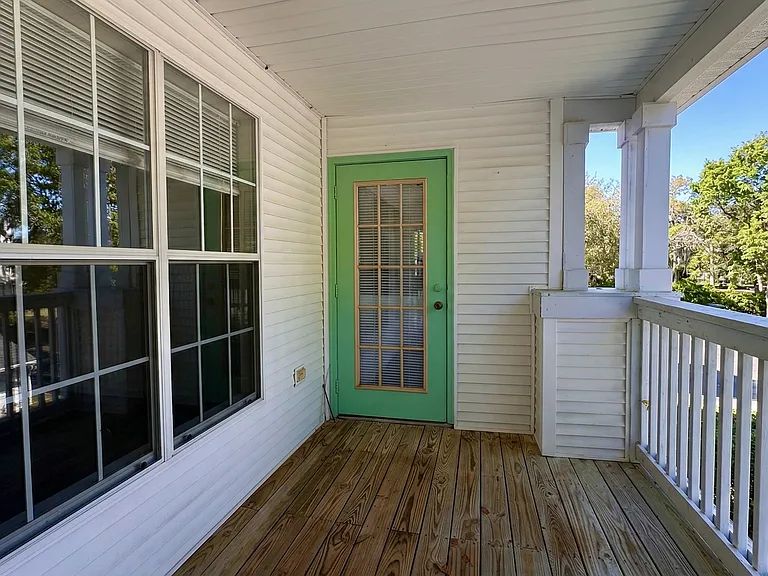 1231 Ladys Island Dr #339 — Photo 4