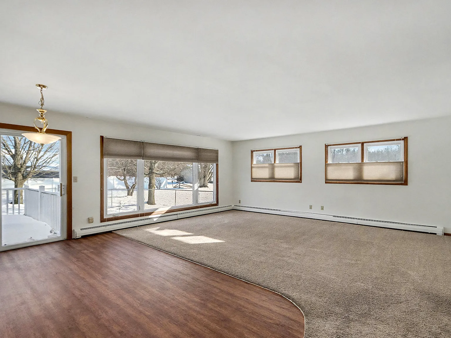 4 bed, 2.0 bath, 1523 sqft, $2,000 — Photo 3