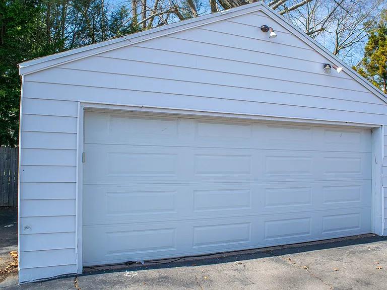 1768 Ella T Grasso Blvd — Photo 27