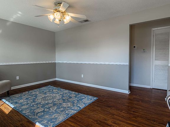 3rd image of 1661 SW Saint James Ct