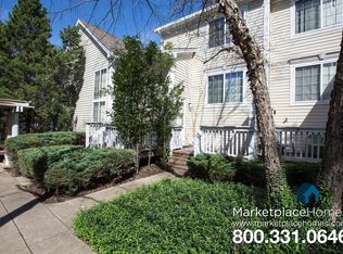 1617 Liberty St UNIT 19-2, Hanover Park, IL 60133