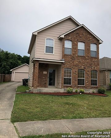 1st image of 9206 Hilltop Crossing Dr