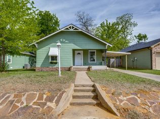 913 W Day St, Denison, TX 75020