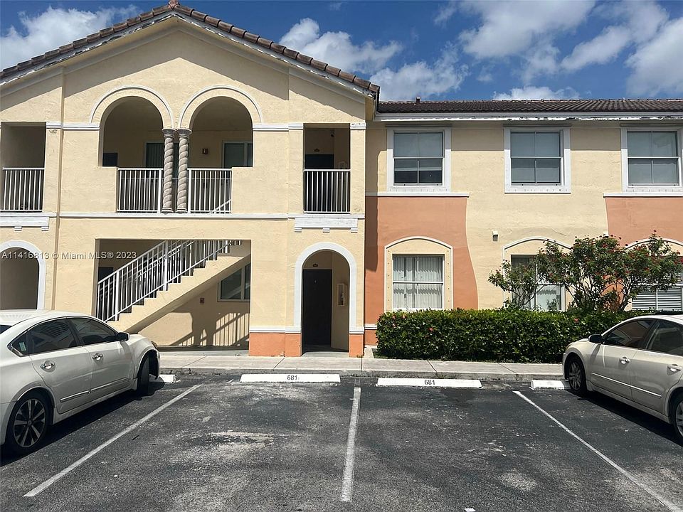 1st image of 2650 SE 16th Ter Unit 206