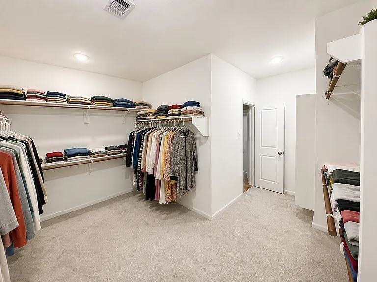 2302 Grande Laurel Ct — Photo 11