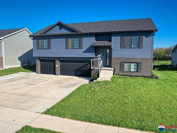 2nd image of 1332 Olivia Dr