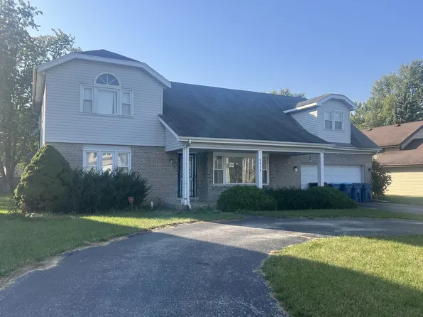 3618 Ronald Rd, Crete, IL 60417