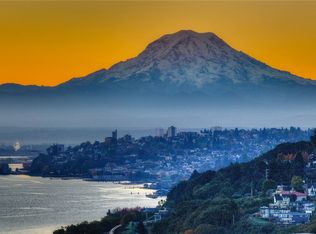 5204 N Bennett St APT 410, Ruston, WA 98407