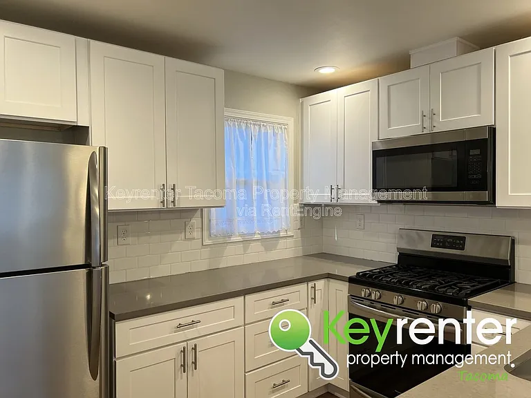348 Harvard Ave — Photo 10