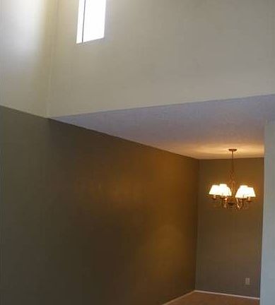 Dining Room & Skylight