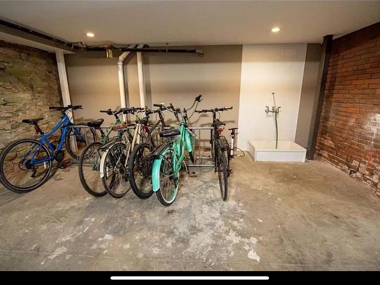 622 Gross St #303 — Photo 30