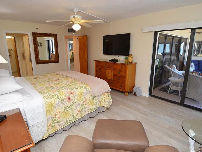 900 Gulf Blvd #907 — Photo 37