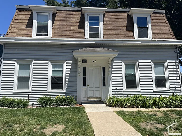172 Bigelow St #2 — Photo 1