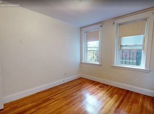 1802 Commonwealth Ave #15, Brighton, MA 02135