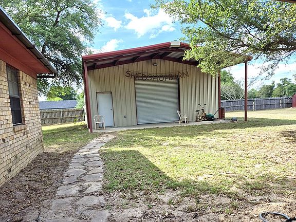 5th image of 4959 Woodcrest Dr
