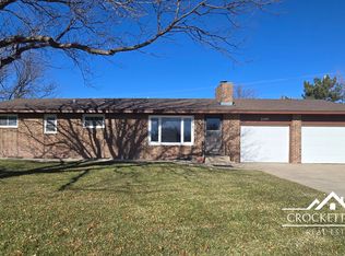 2209 N Apache Dr, Garden City, KS 67846