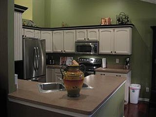 1st image of 1092 Heritage Trce