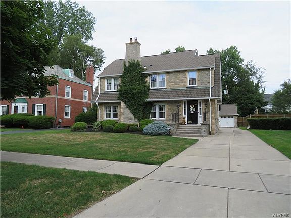 2nd image of 184 Deerhurst Park Blvd
