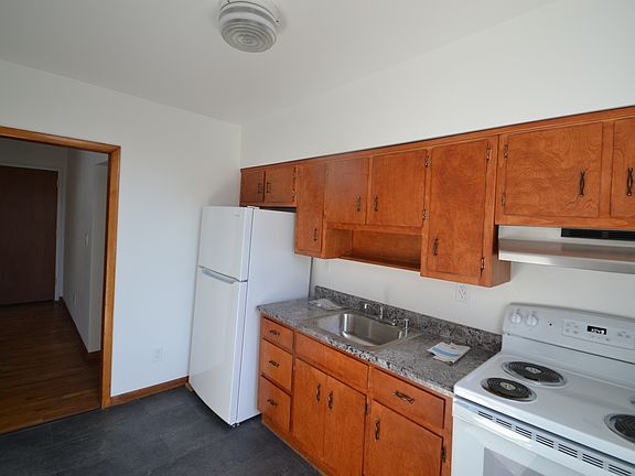 4th image of 510 Piermont Ave APT 2D