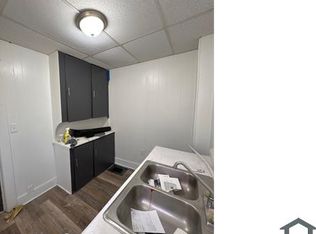 1232 E 113th St #4, Cleveland, OH 44108