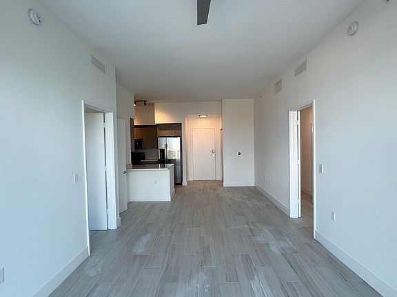 5th image of 602 E Dania Beach Blvd #517