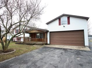 7 Rolling Meadow Dr N, Hilton, NY 14468