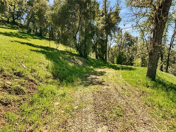 5th image of 0 Tres Vista Rd