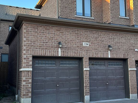 3rd image of 220 Coronation Rd