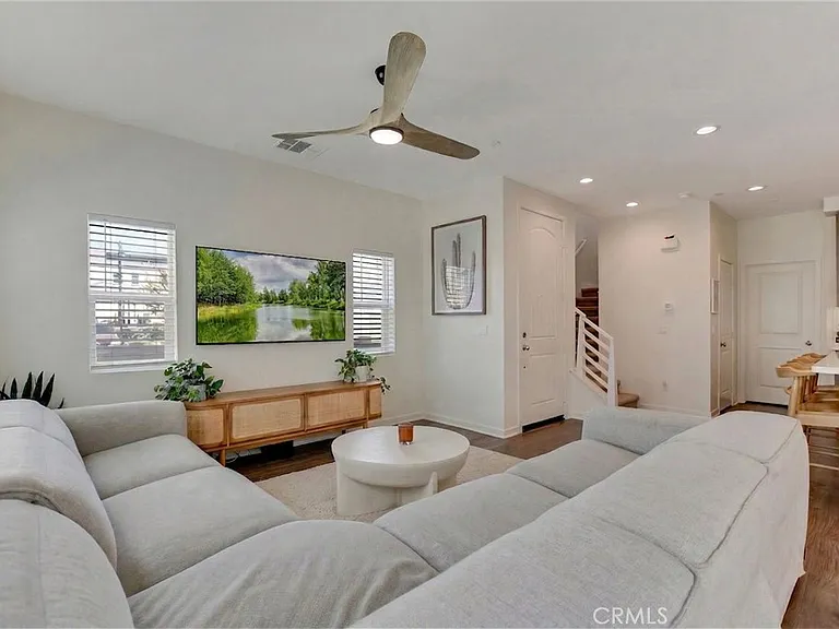 31969 Monet Pl — Photo 6
