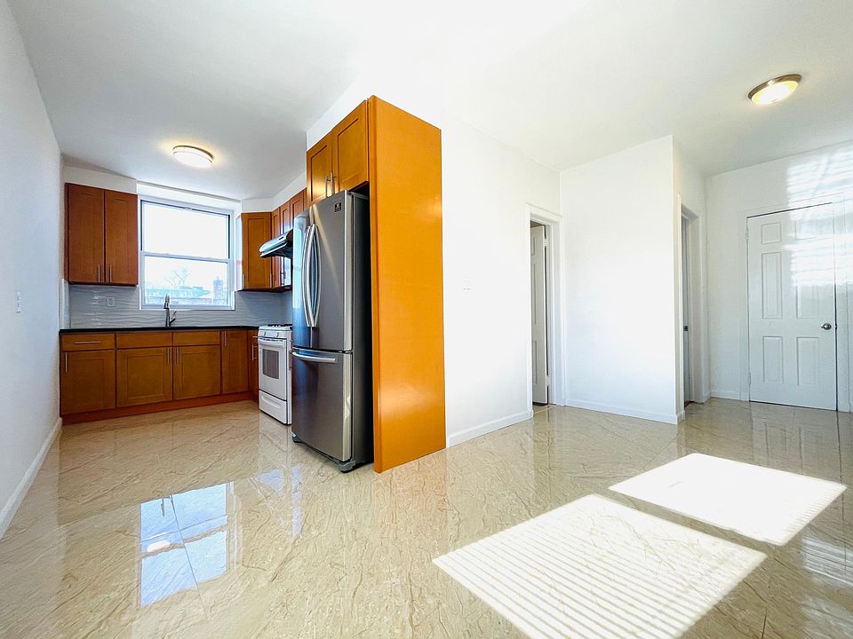 1st image of 6372 78th St #201