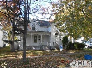 1833 Elk St, Port Huron, MI 48060