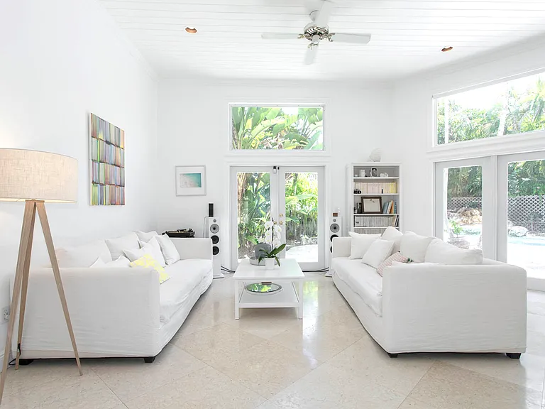 7924 SW 50th Ct — Photo 7