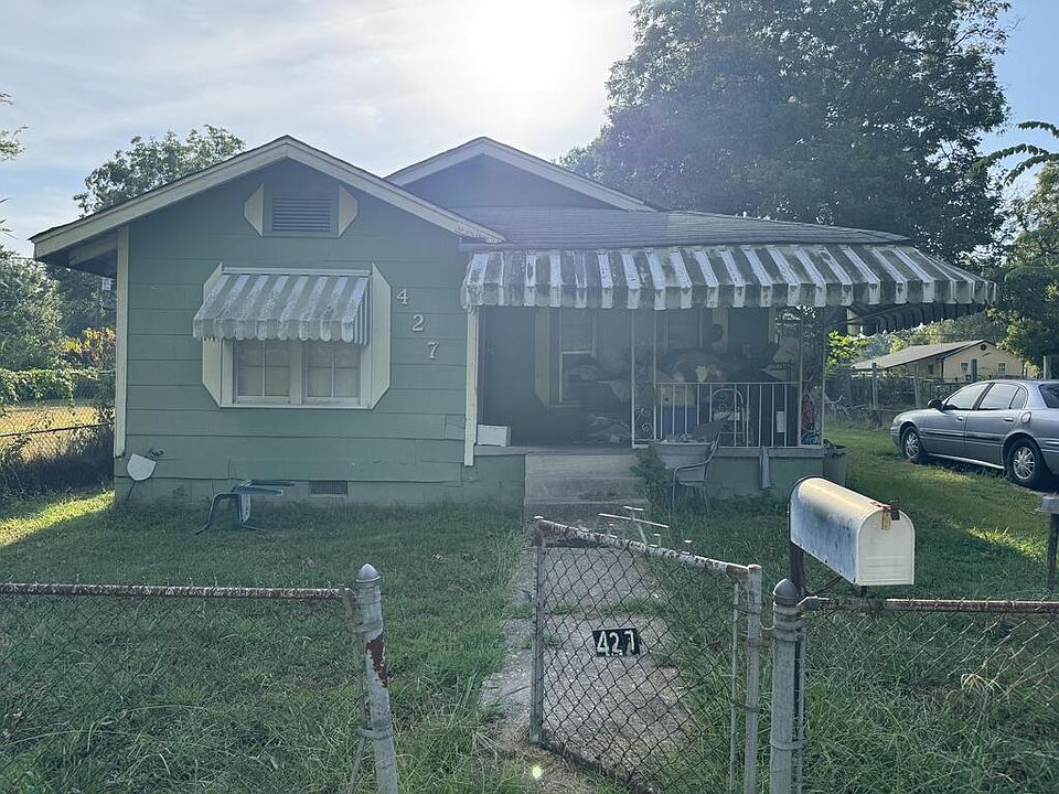 1st image of 427 S 17th St