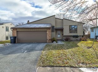 5516 30th Ave, Moline, IL 61265