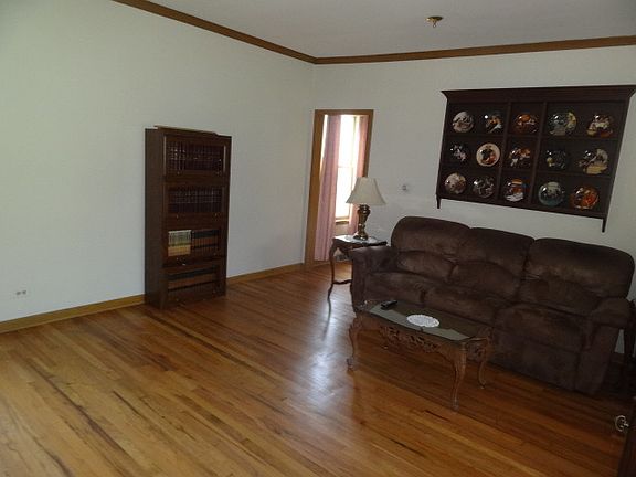 2nd image of 6223 W Norwood St