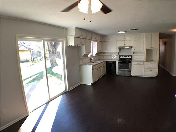 5th image of 6905 Chippendale Dr