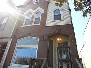 1st image of 4064 S Lake Park Ave