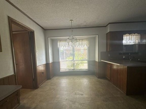 5th image of 2309 Stonewood Dr