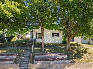 703 W Dowland St, Ludington, MI 49431