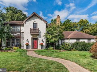 478 Woodcrest Dr, Mechanicsburg, PA 17050