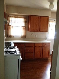 4th image of 617 E Glen Park Ave